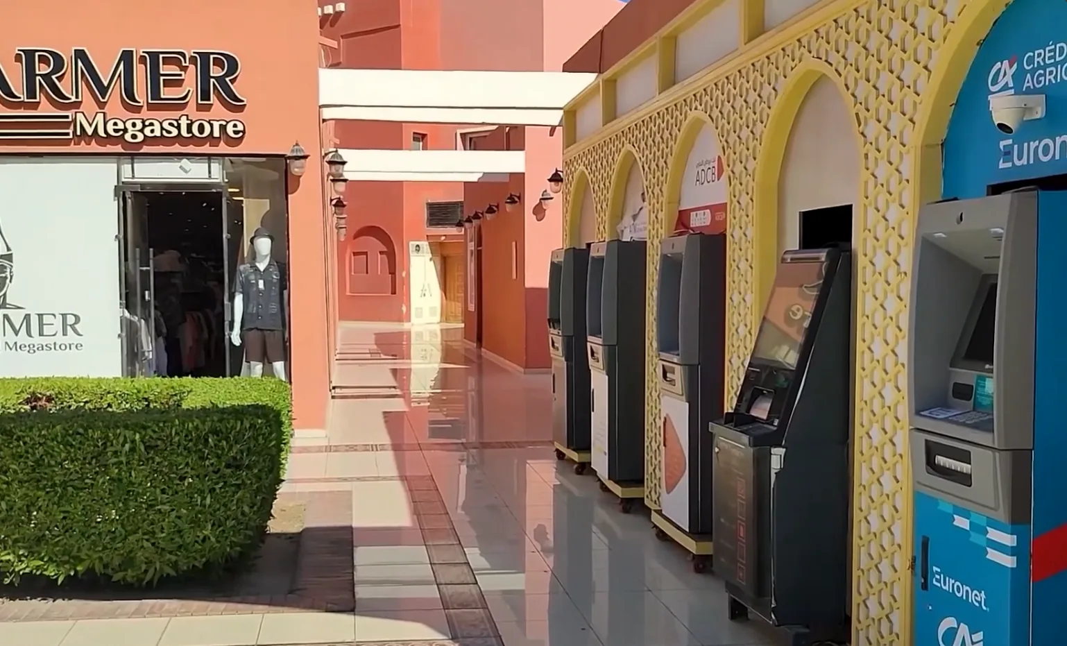 Marina ATM Center, cash machines inside El Souq.