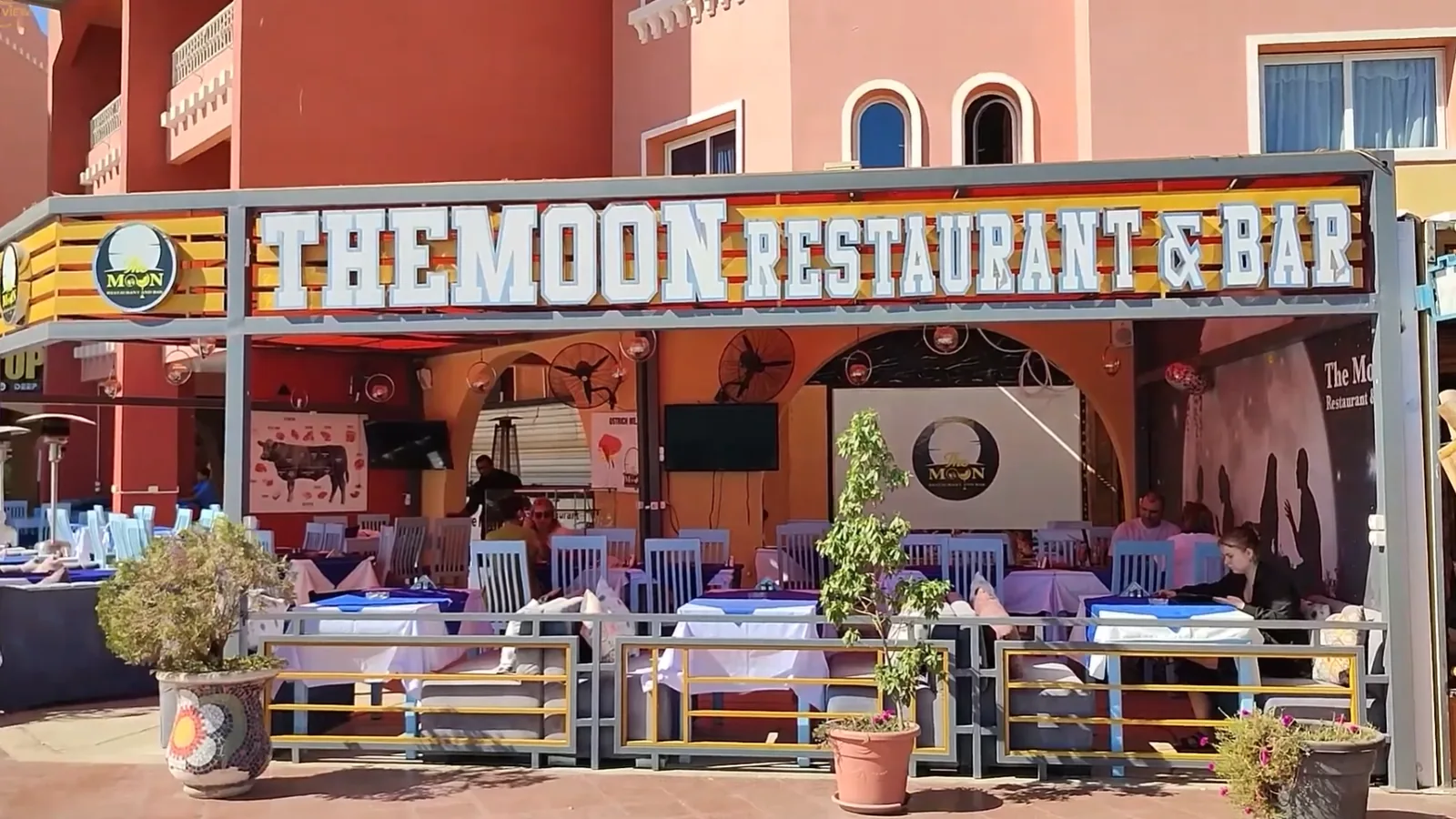 The Moon Restaurant & Bar at Hurghada Marina.